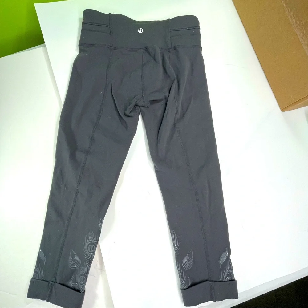 Lululemon Athletica Womens Size 4 Black Stretch Leggings Pants - Picture 1 of 7